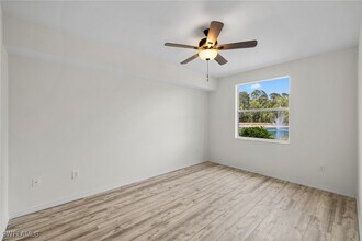 411 Valerie Way in Naples, FL - Building Photo - Building Photo
