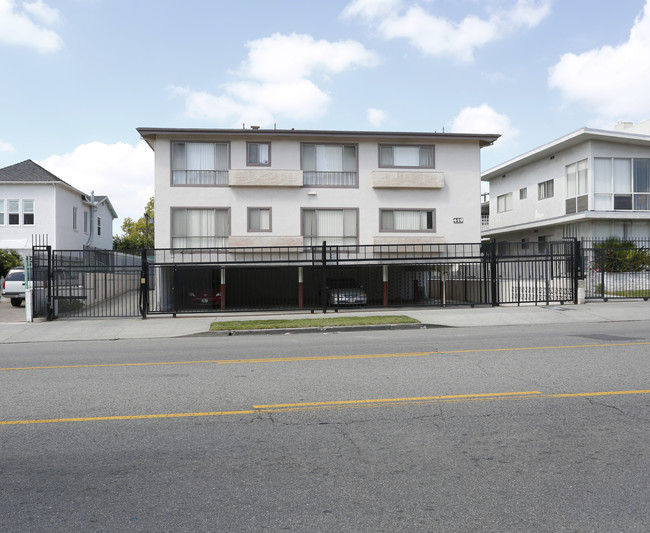 419 S Commonwealth Ave in Los Angeles, CA - Building Photo - Building Photo