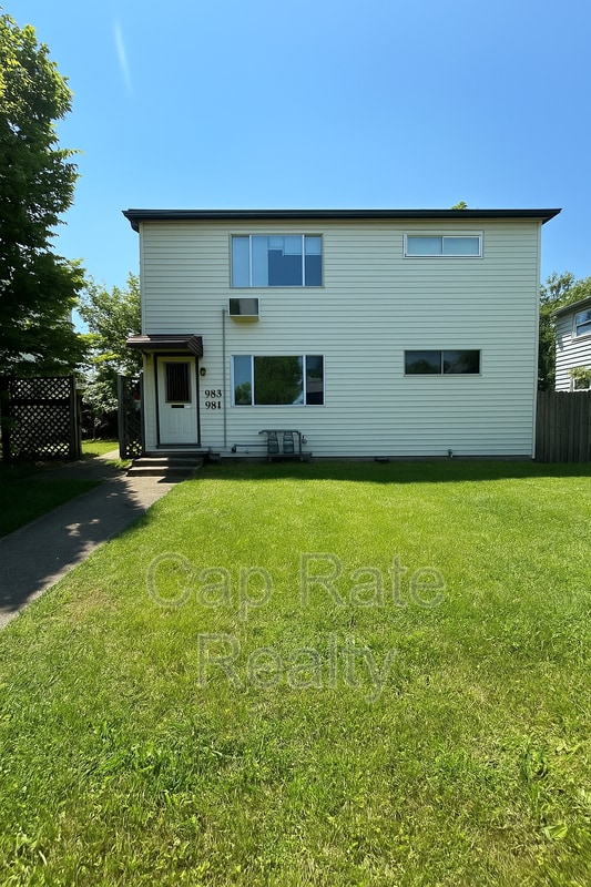 property at 981-983-983 E 13th Ave