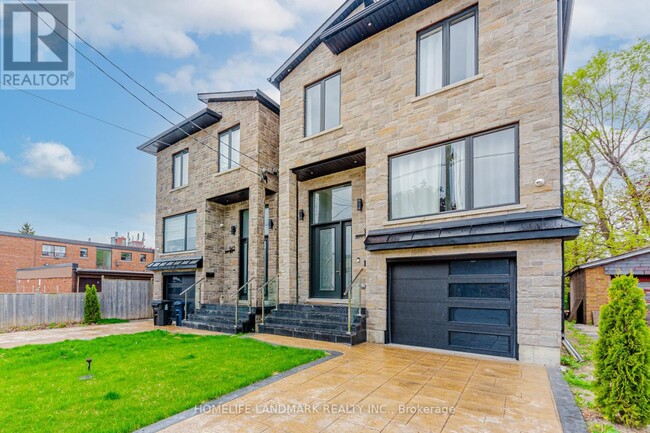 property at 146 Pitt Ave