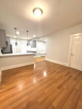1 Boline Pl in Woburn, MA - Building Photo - Building Photo