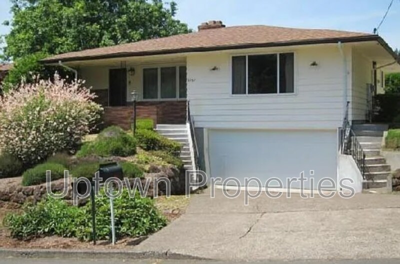 5359 SW Martha Terrace in Portland, OR - Building Photo