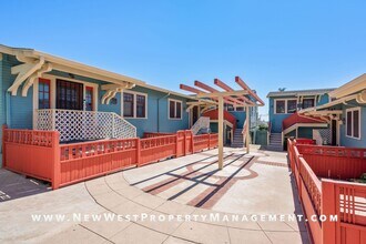 2419 Market St in San Diego, CA - Building Photo - Building Photo