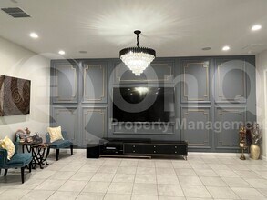 2141 East Alameda Rd in Phoenix, AZ - Building Photo - Building Photo