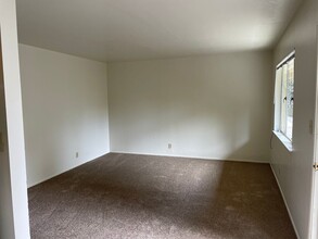 A15 in Berkeley, CA - Building Photo - Interior Photo