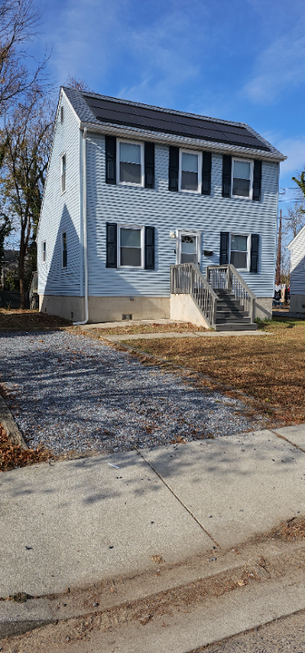 17 Ward St in Salem, NJ - Foto de edificio