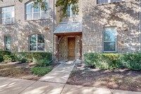 6435 Las Colinas Blvd in Irving, TX - Building Photo - Building Photo