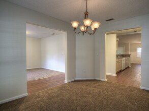 1336 Marsh Grass Ct in Jacksonville, FL - Foto de edificio - Building Photo