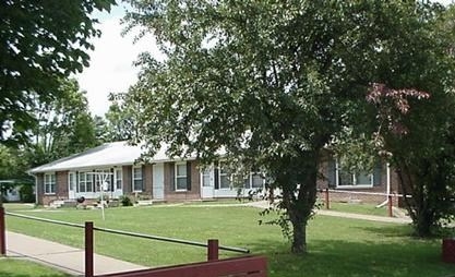 Boyceville Manor in Boyceville, WI - Foto de edificio