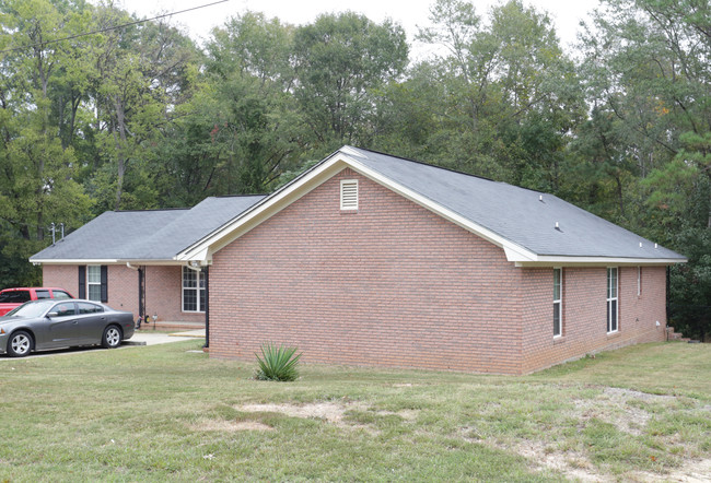 4300 16th Ave in Columbus, GA - Foto de edificio - Building Photo