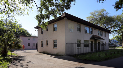 1029 Brady St in Jacksonville, FL - Building Photo - Building Photo