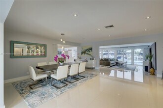 5580 NE 29th Ave in Fort Lauderdale, FL - Building Photo - Building Photo