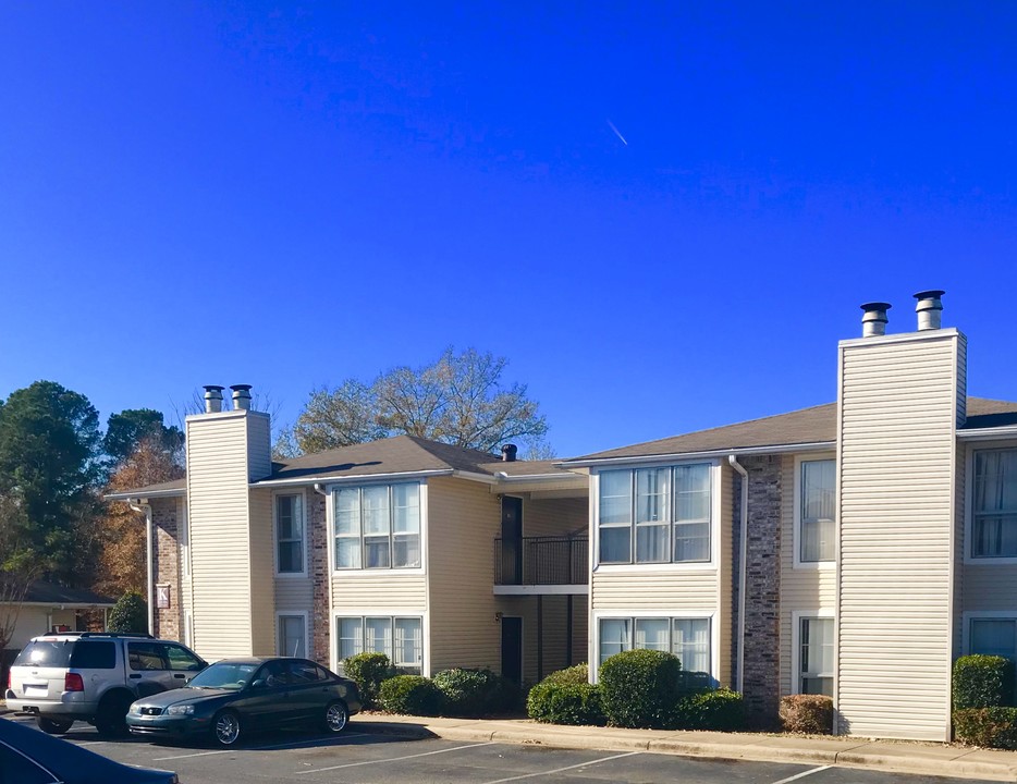 Summit at Town and Country in Little Rock, AR - Foto de edificio