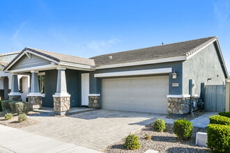 9917 E Acceleration Dr in Mesa, AZ - Building Photo - Building Photo