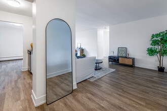 520-560 Mornington Avenue in London, ON - Building Photo - Interior Photo