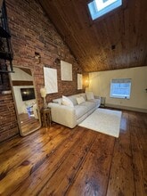 432 Fore St, Unit 3A in Portland, ME - Building Photo - Building Photo