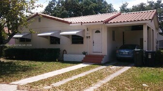 3920 NW 59th Ave in Virginia Gardens, FL - Building Photo