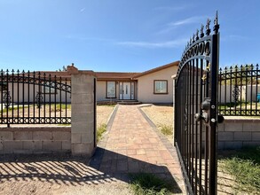 4049 Rawhide St in Las Vegas, NV - Building Photo - Building Photo