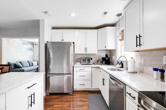 1205 Blue Jay Ln in Richmond, VA - Building Photo - Building Photo