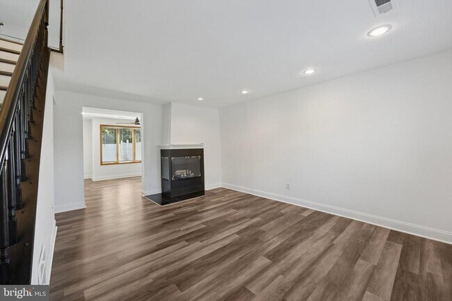 128 Granite Hill Ct in Langhorne, PA - Building Photo - Building Photo