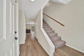 24 W Willowood Ct in Spring, TX - Building Photo - Building Photo