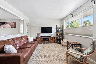 184 Leona Dr in Denver, CO - Building Photo - Building Photo