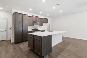 2041 Juniper Pass Wy in Mesquite, TX - Building Photo - Building Photo