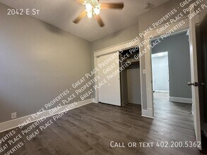 2042 E St in Lincoln, NE - Building Photo - Building Photo