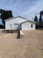 10684 Key W Dr in Dubuque, IA - Building Photo - Building Photo