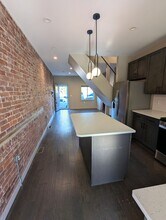 5240 Harrison St in Pittsburgh, PA - Building Photo - Building Photo