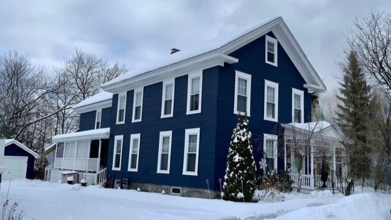 42 N Spring St in Concord, NH - Building Photo