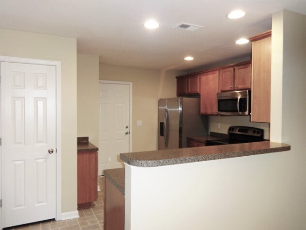 3509 Galaxy Rd in Ladson, SC - Building Photo - Building Photo