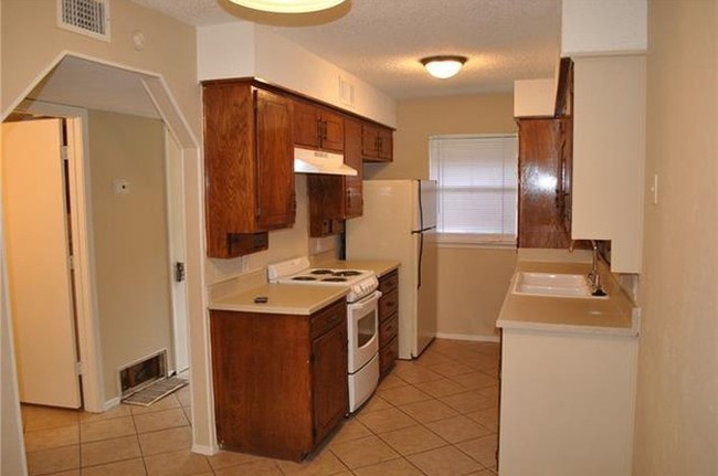 3814 Cibolo Dr, Unit 3816 in Fort Worth, TX - Foto de edificio - Building Photo