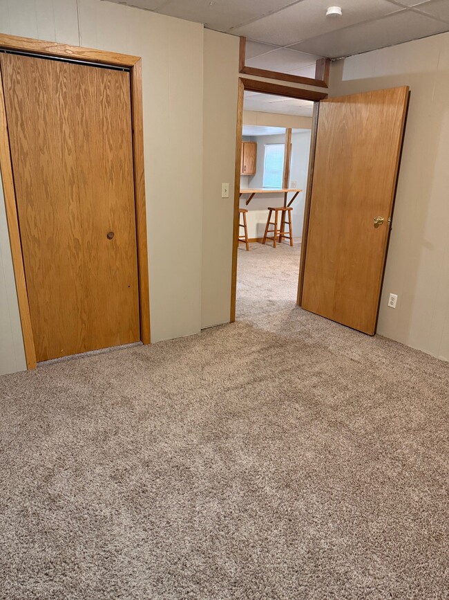 718 S Duff St in Mitchell, SD - Building Photo - Building Photo