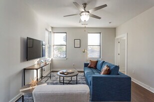 1016 18th Ave S in Nashville, TN - Building Photo