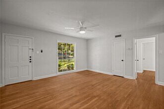 1201 Norwood Rd in Austin, TX - Building Photo - Building Photo