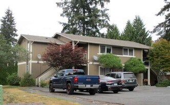 9127 Meridian Pl NE, Unit 2 in Lake Stevens, WA - Building Photo