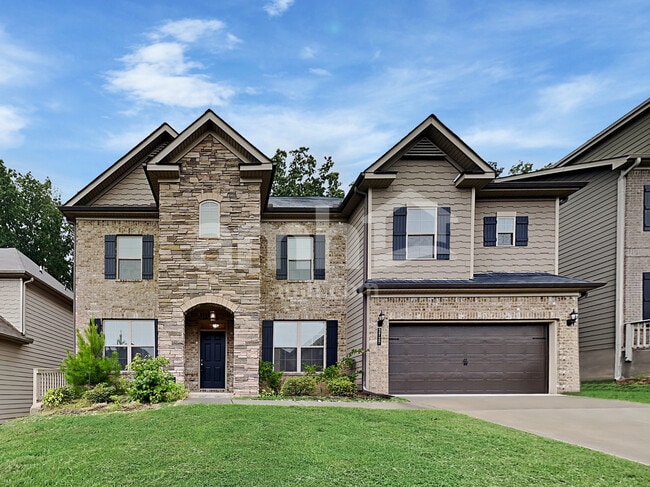 property at 3727 Woodoats Cir