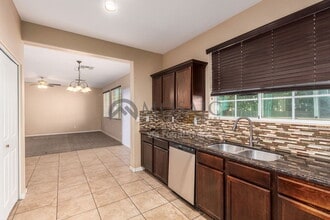 7510 S 27th Way in Phoenix, AZ - Building Photo - Building Photo