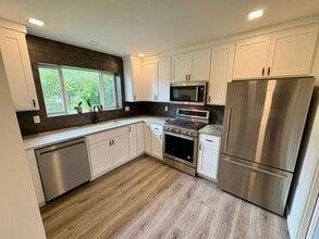 831 Caspers St in Edmonds, WA - Building Photo - Building Photo