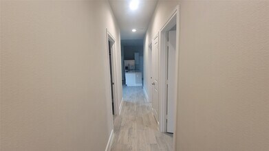 11917 Nelwood St in Willis, TX - Building Photo - Building Photo