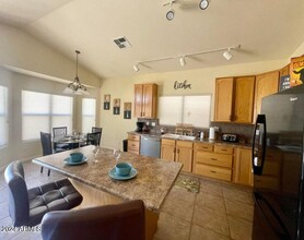 4704 E Desert Wind Dr. in Phoenix, AZ - Building Photo - Building Photo