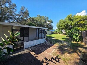 5368 Mt Olive Rd in Polk City, FL - Building Photo - Building Photo