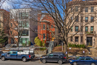 1793 Lanier Pl NW in Washington, DC - Building Photo - Building Photo