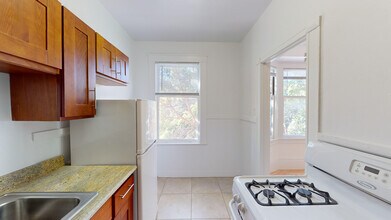 152 Franklin St-Unit -308 in San Francisco, CA - Building Photo - Building Photo