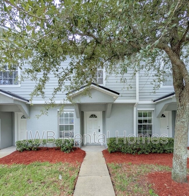 property at 8475 McGirts Village Ln