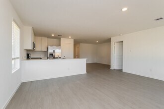 12114 Kellsway Ct in Conroe, TX - Building Photo - Building Photo