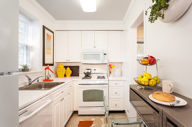 property at 547 VFW Parkway