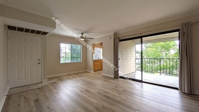 10970 Summerdale Way in San Diego, CA - Building Photo - Building Photo