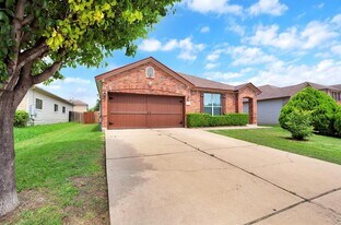 1721 E Mesa Park Dr in Round Rock, TX - Building Photo